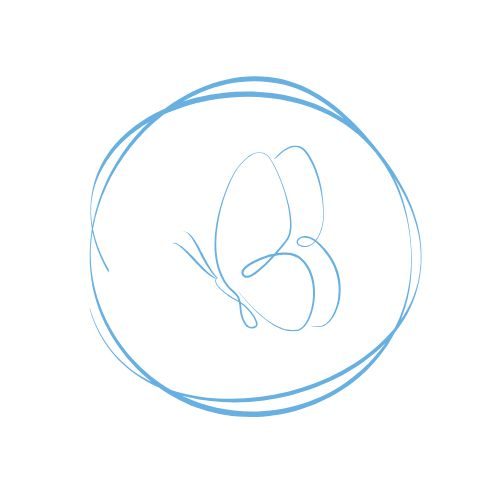 Dibujo de una mariposa en trazos azules sobre un fondo claro.